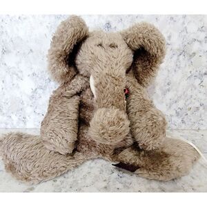 Boyds Collection LTD Bears In‎ The Attic Brown Newton The Elephant 1991-1996 NWT